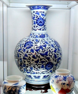 景德鎮(zhèn)精品瓷器 藝術品收藏 仿古花瓶 賞瓶 青花纏枝蓮|一淘網(wǎng)優(yōu)惠購|購就省錢